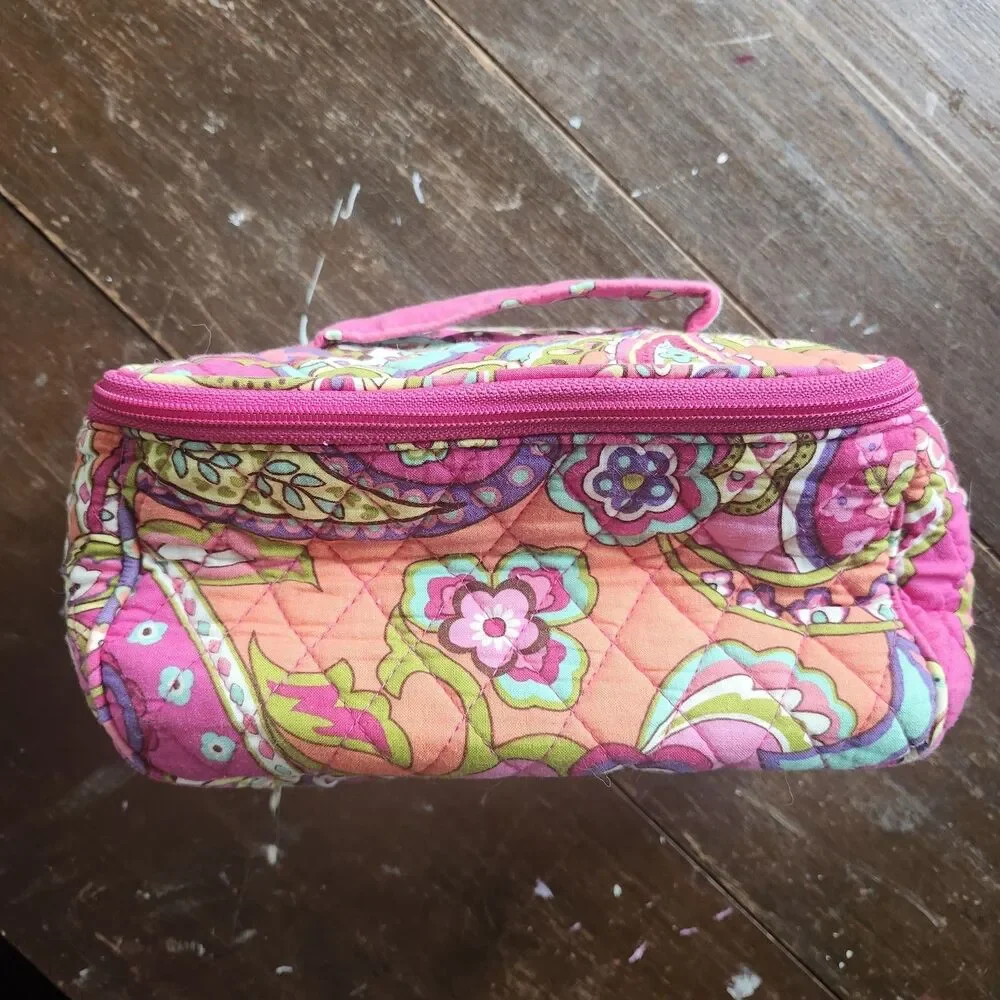 Vera Bradley nice pre